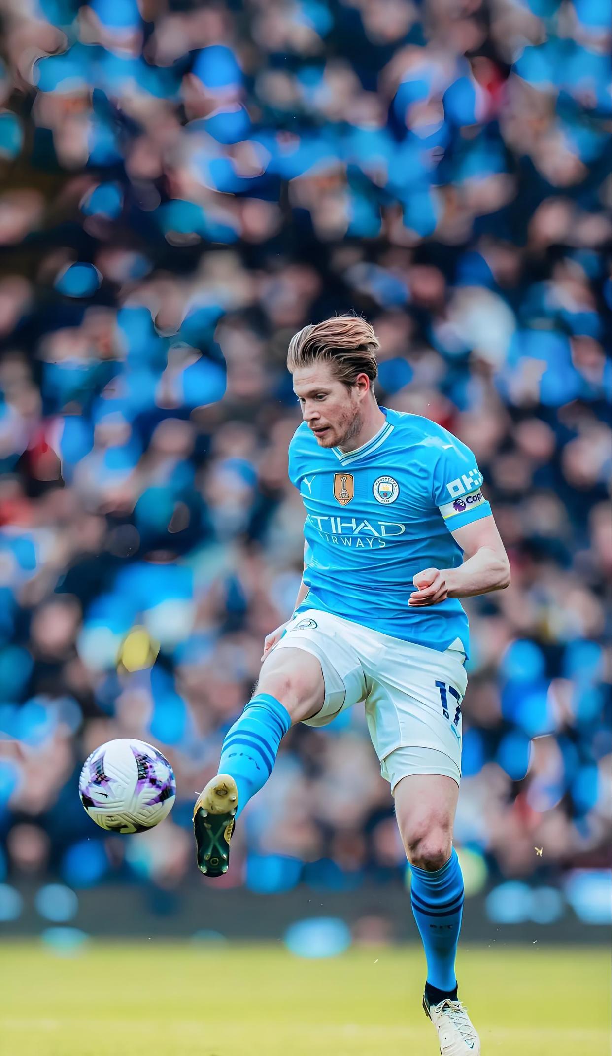 足球联赛赛季关键球员表现排行榜